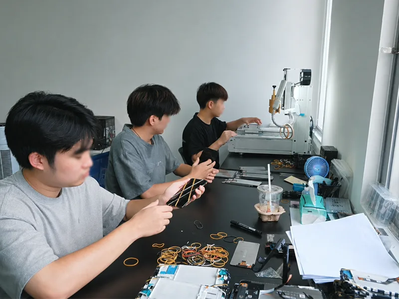 WOSENTE scaled mobile phone parts operations in 2018
